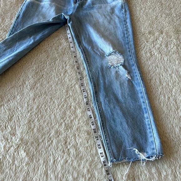 No Boundries deatressed jeans size 5 - Picture 8 of 16